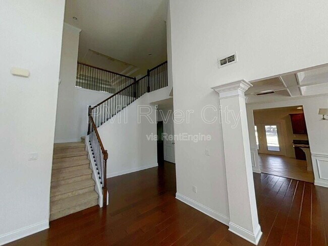 Photo - 2099 Club Lake Dr