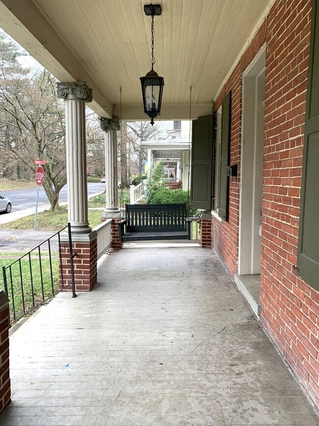 Photo - 218 N Prince St