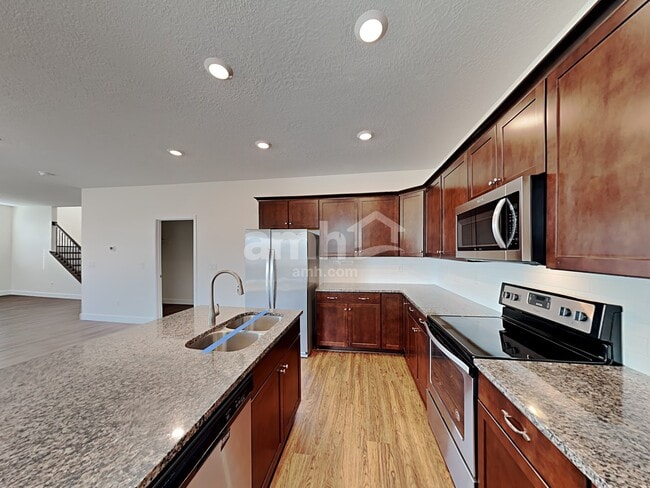 Photo - 4462 N Poplar St