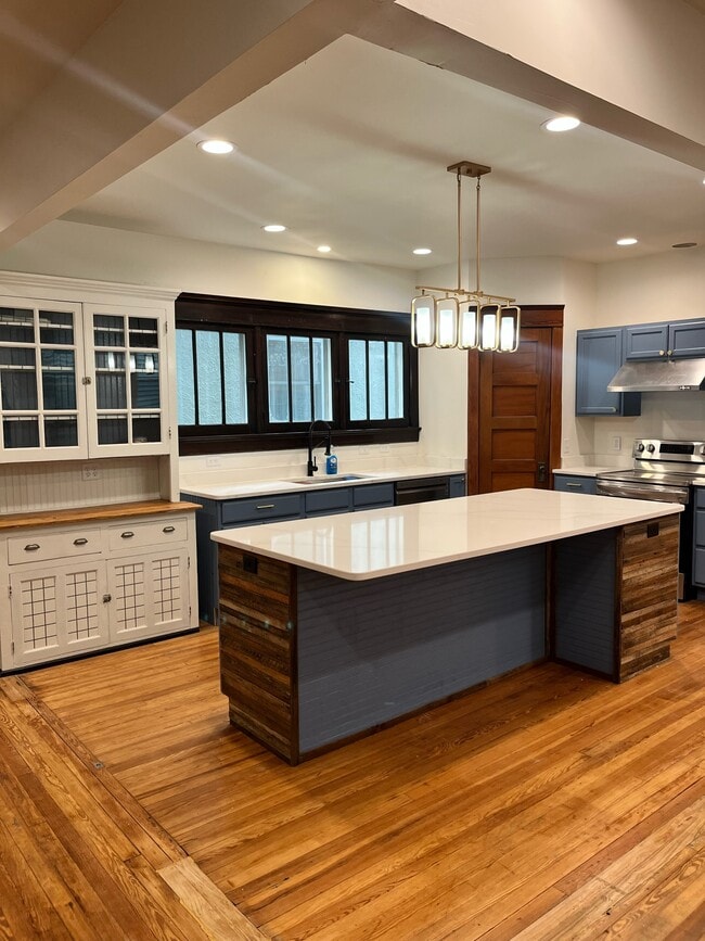 Photo - 4114 S 2nd St