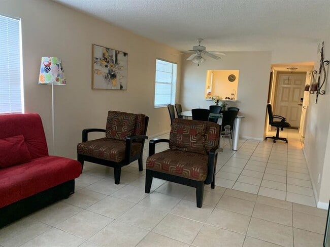 Photo - 2900 SW 22nd Ave Unit 502