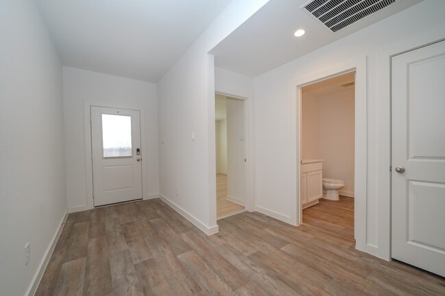 Photo - 4526 Waving Willow Wy