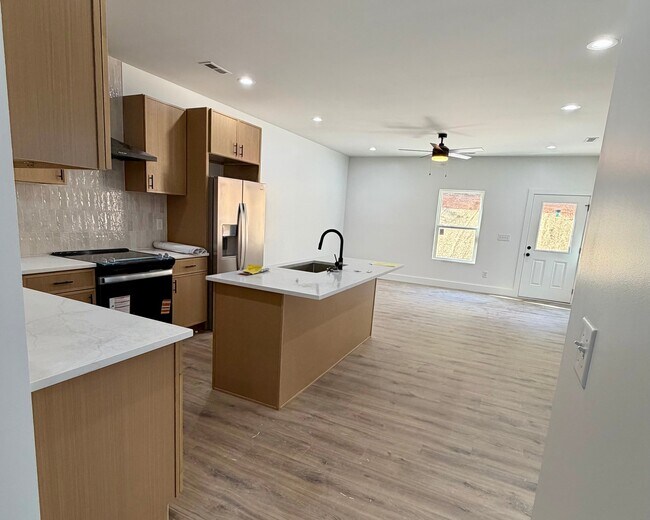 Photo - 3425 Garden Dr