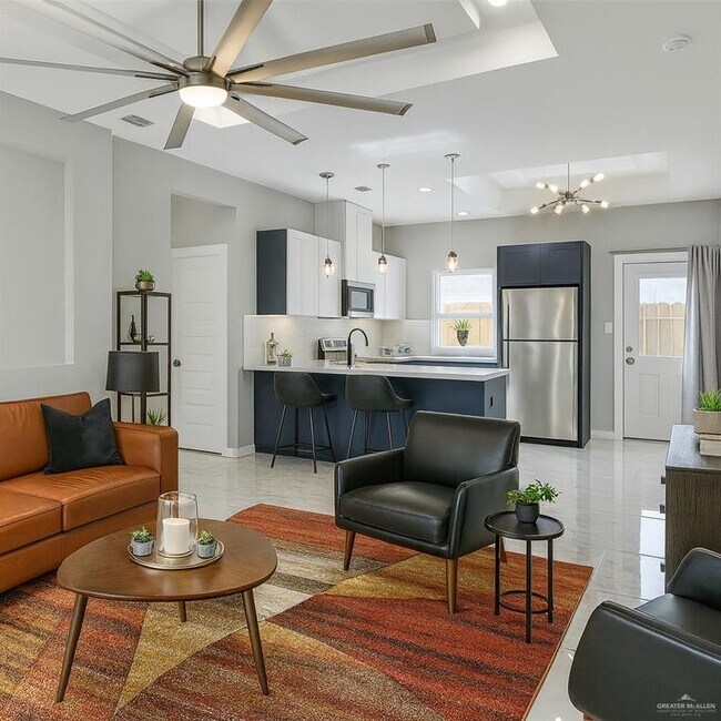 Photo - 11 East St Unit 3