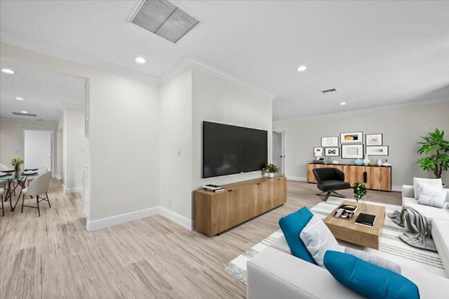 Photo - 12831 Shore Dr