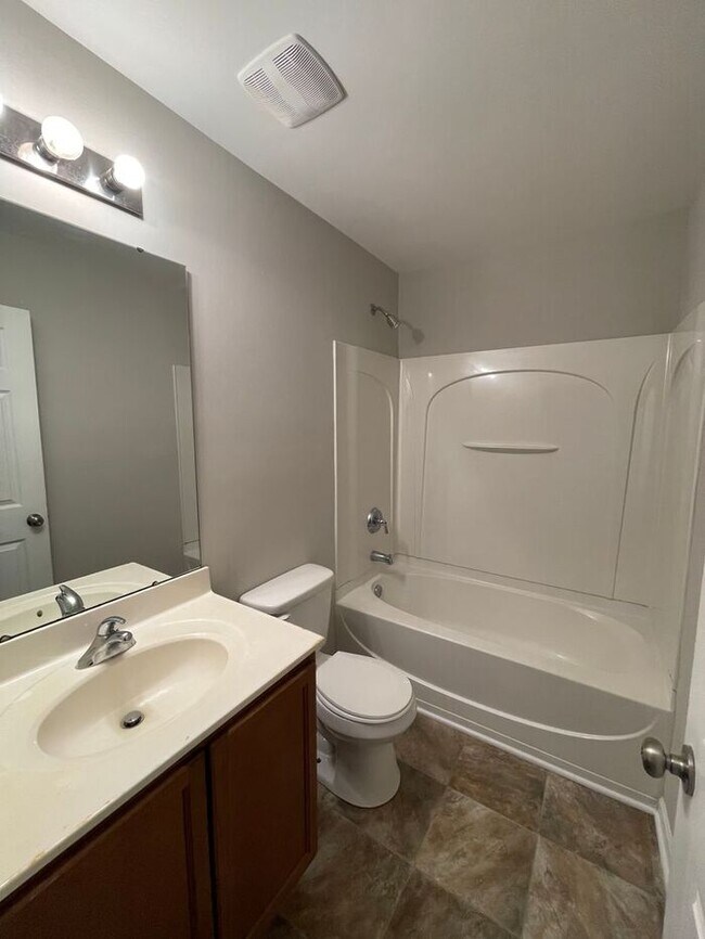 Spacious 4 bedroom, 2 full bath, 2 story t... Townhome For Rent in