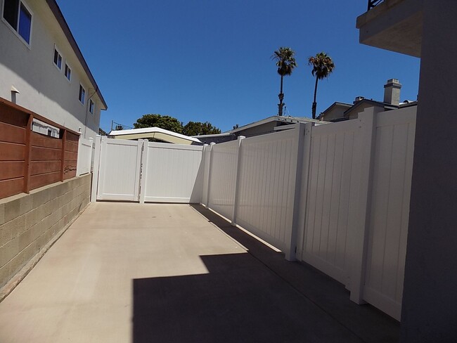 Photo - m497 - Mateer Unit 1211