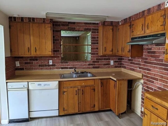 Photo - 7275 Cherokee St