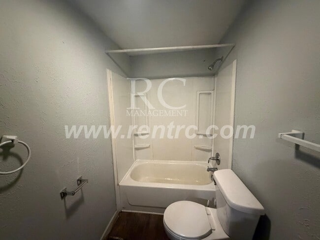 Photo - 612 Wayne-