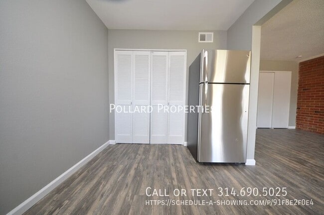 Photo - 29 Westwood Village