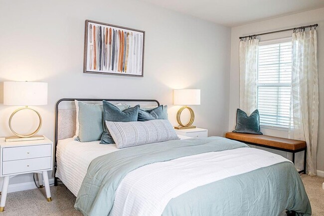 Photo - 71 W Felton Rd