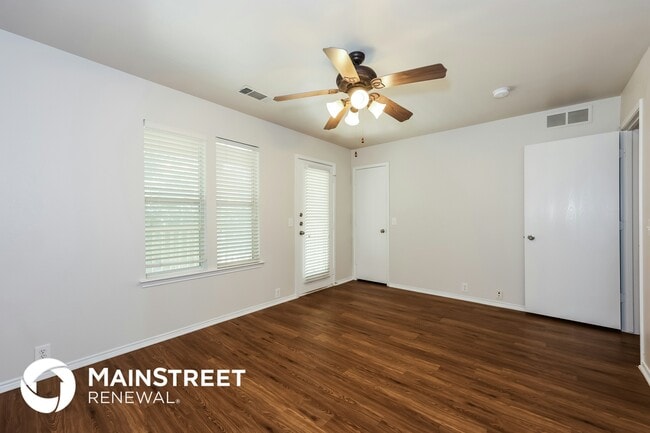 Photo - 4129 Macy Ln