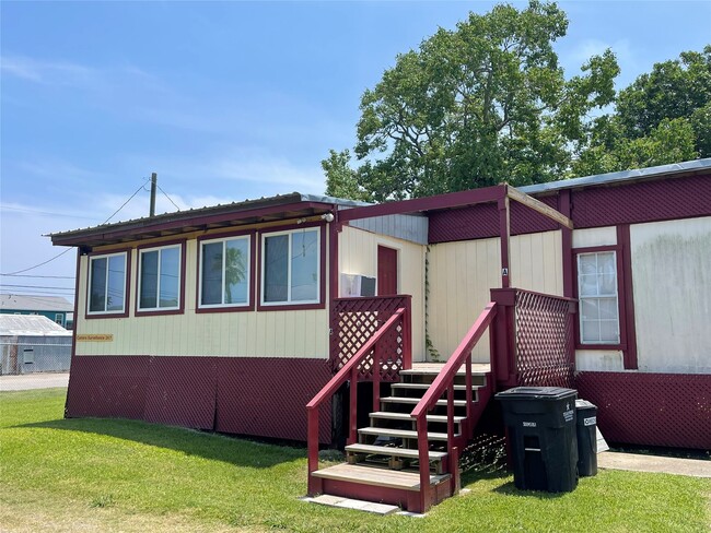 Photo - 110 20th St Unit A