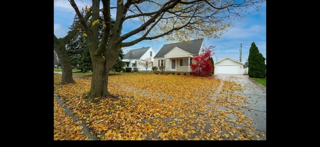 Photo - 4252 Mandalay Ave