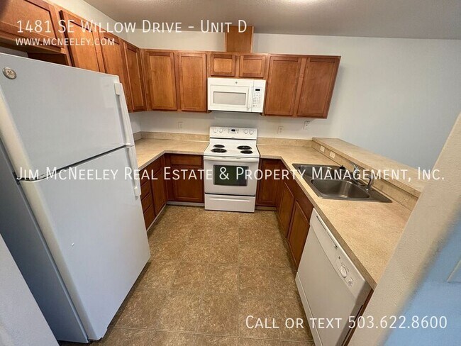 Photo - 1481 SE Willow Dr Unit D