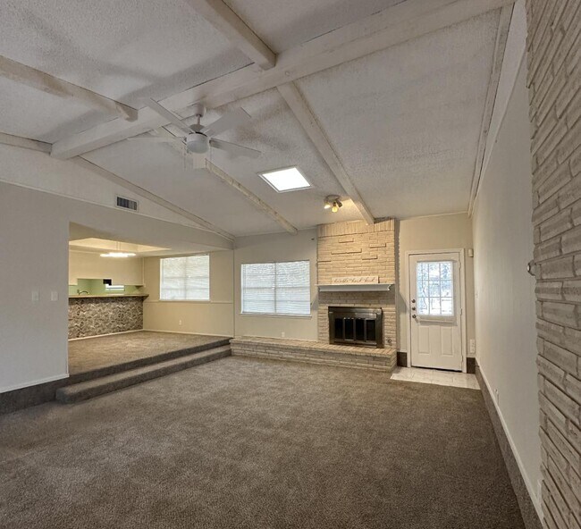 Photo - 8311 Watch Tower St