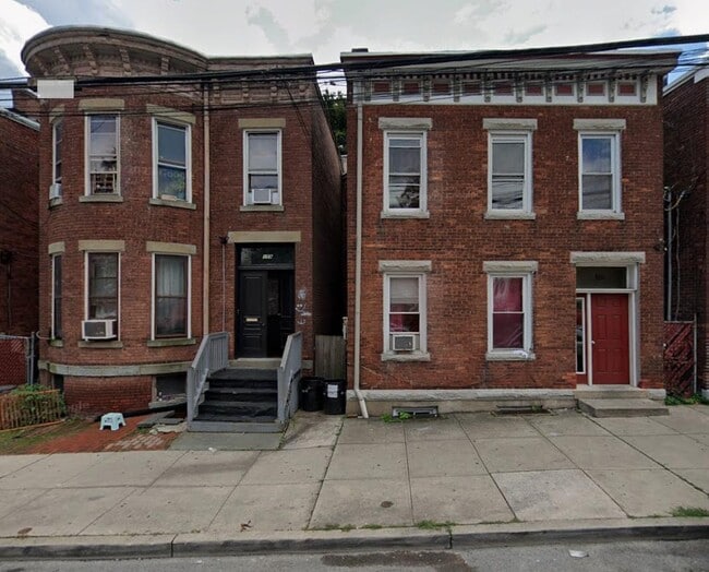 Photo - 168 Renwick St