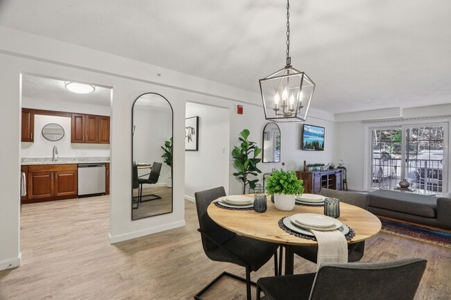 Photo - Heritage at the River