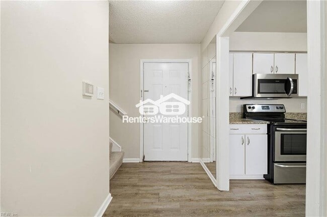 Photo - 720 Inlet Quay Unit H