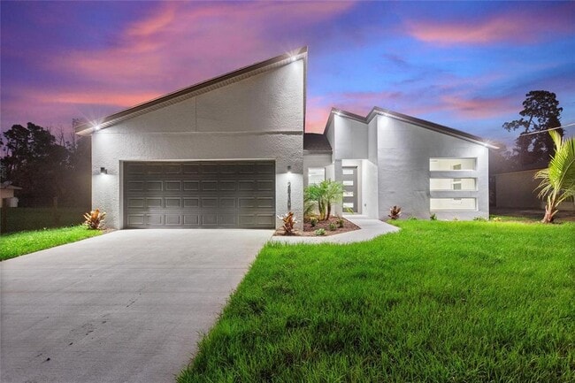 Photo - 2930 Emil St