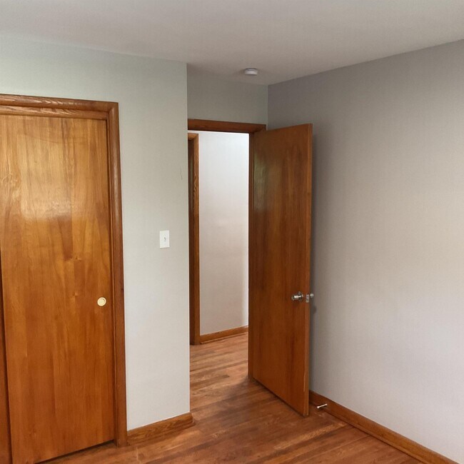 Photo - 399 Warwick St