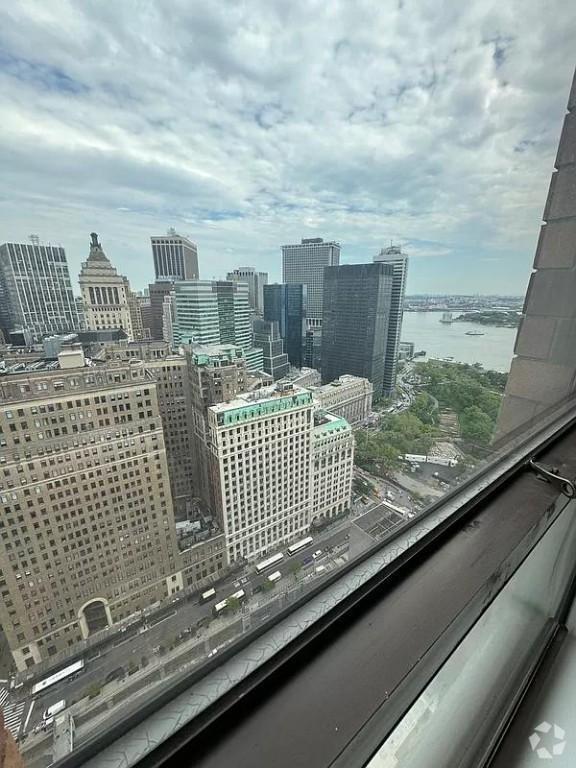 Building Photo - 1 bedroom in NEW YORK NY 10004 Unit 37F Rental
