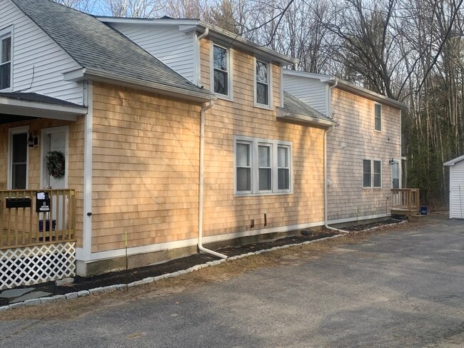 Photo - 44 Roebuck Ave Unit Apt 2