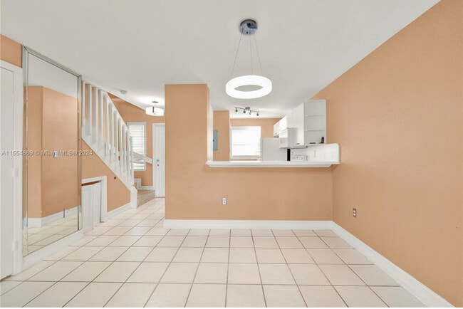 Photo - 7955 NW 8th St