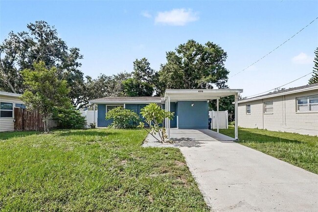 4516 W Paxton Ave