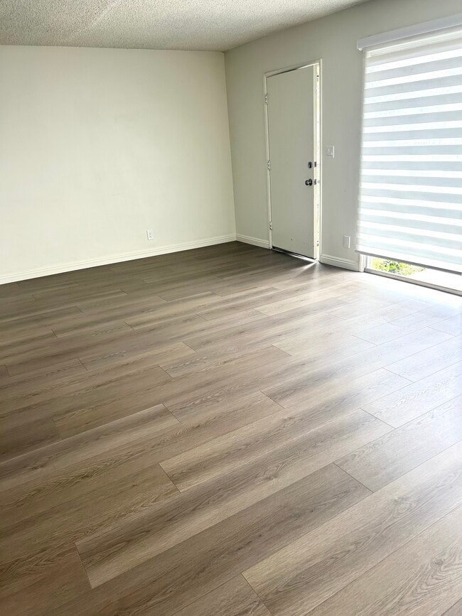 Photo - 794 N Shattuck Pl Unidad 794