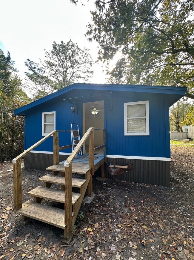 Photo - 1553 Moonflower St