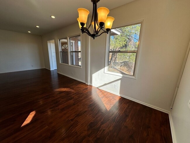 Photo - AVAILABLE NOW HOUSE ON THE HILL- CALIMESA- VIEWS 4+2