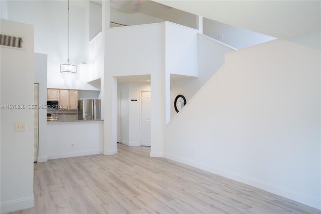 Building Photo - 1705 Palm Cove Blvd Unit Verano