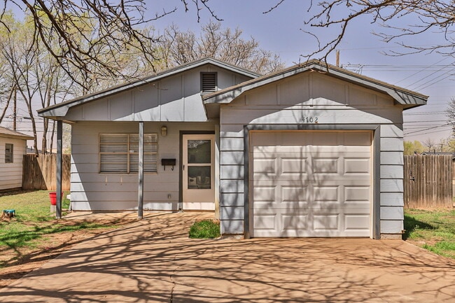 Building Photo - Cute 3 Bedroom 1 bathroom Home