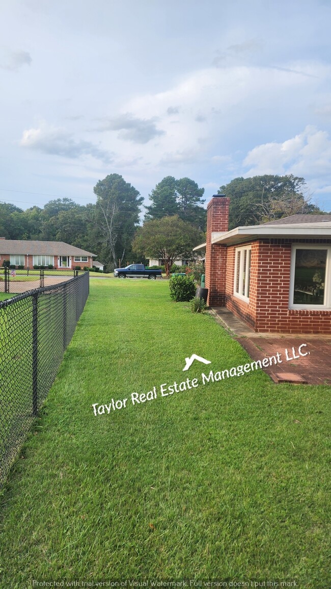 Photo - 103 Rivermont Dr