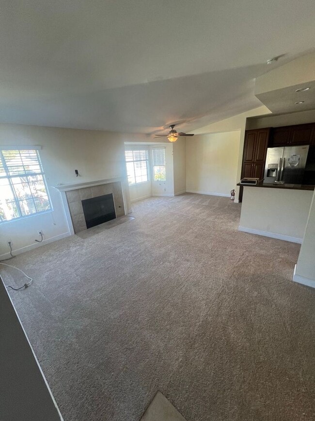 Building Photo - **Charming 1bed 1bath Condo located in the... Unit #36A- 23412 Pacific Park Dr.