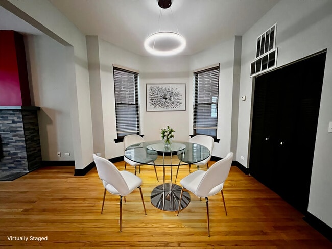 Photo - 1428 N Western Ave Unit 3