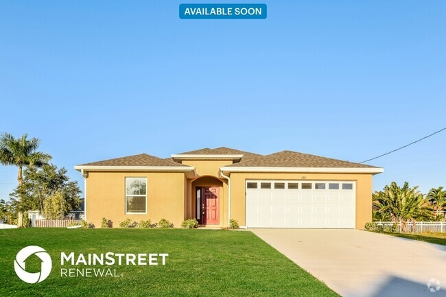 Building Photo - 1305 NE 34th Ln Rental