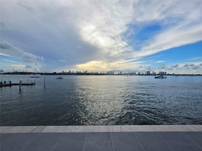Photo - 1000 West Ave Unidad 1104