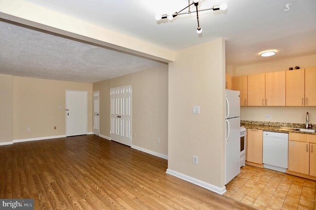 Photo - 1727 Massachusetts Ave NW Unidad 810