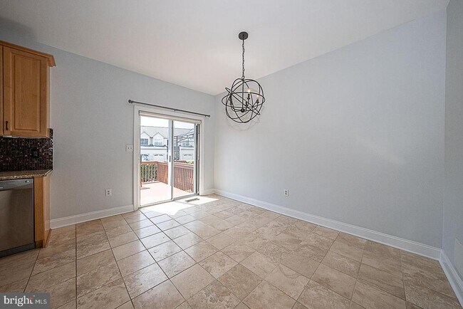 Photo - 757 Whitetail Cir
