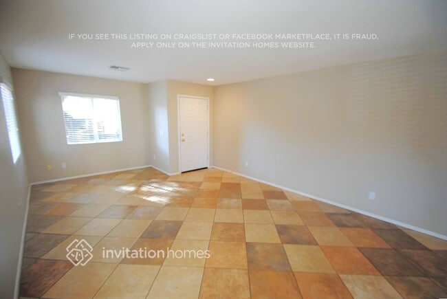 Photo - 6040 W Wood St