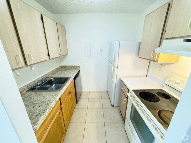 Building Photo - 1101 Benoist Farms Rd Rental