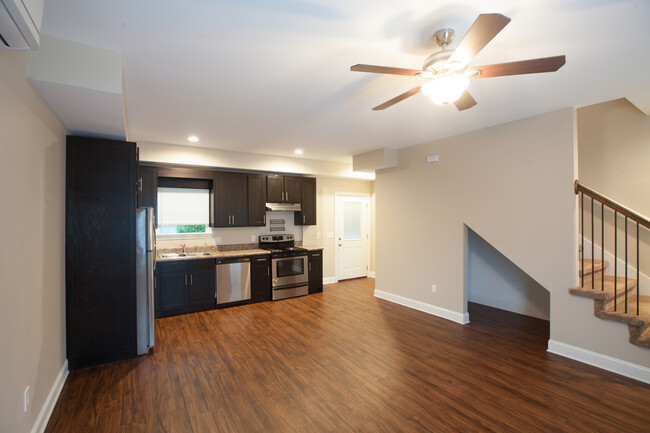 MLK @ Wall - MLK @ Wall Townhome