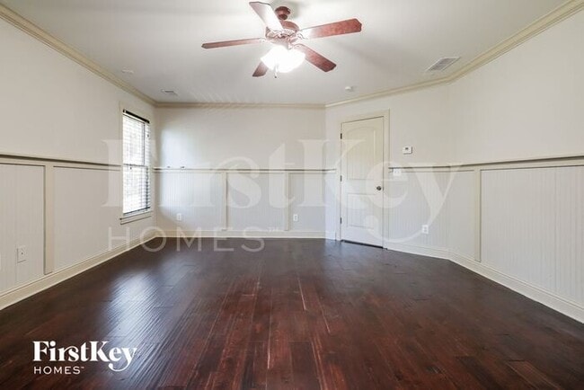 Photo - 2479 Martini Way