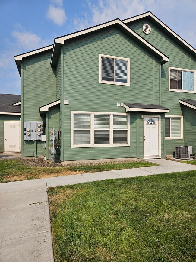 Building Photo - ELD4007 Unit #102 Rental