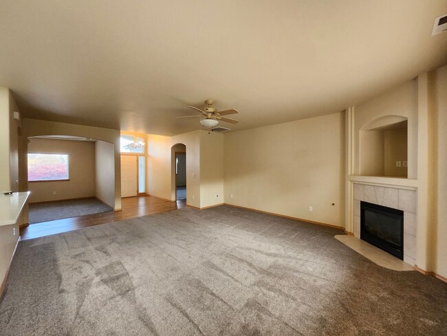 Photo - Stunning Home close to biking and walking paths!