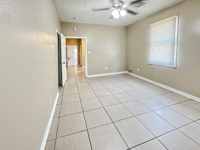 Photo - 1228 S Genois St