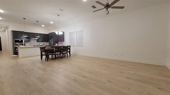 Photo - 1720 Scenic Hts Ln