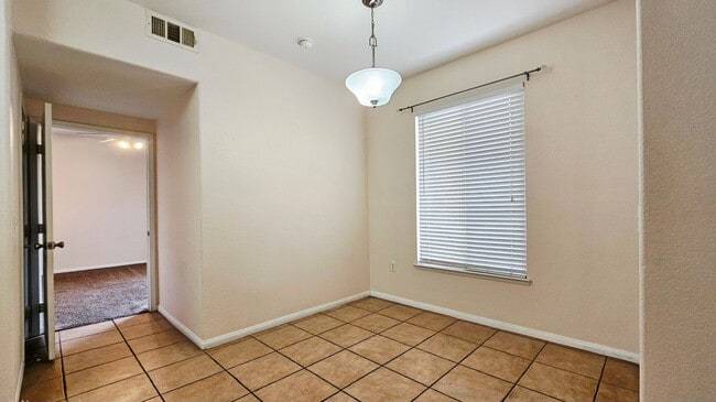 Photo - 2 Bed and 2 full Bathrooms Condo for Rent